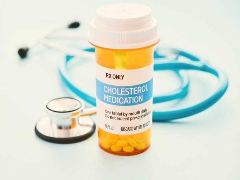 Darstellung von Cholesterinsenkern. Coenzym Q10 und Cholesterinsenker - können die Nebenwirkungen abschwächen